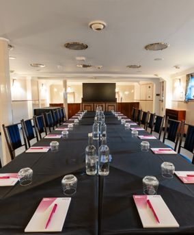 Meeting 1.jpg