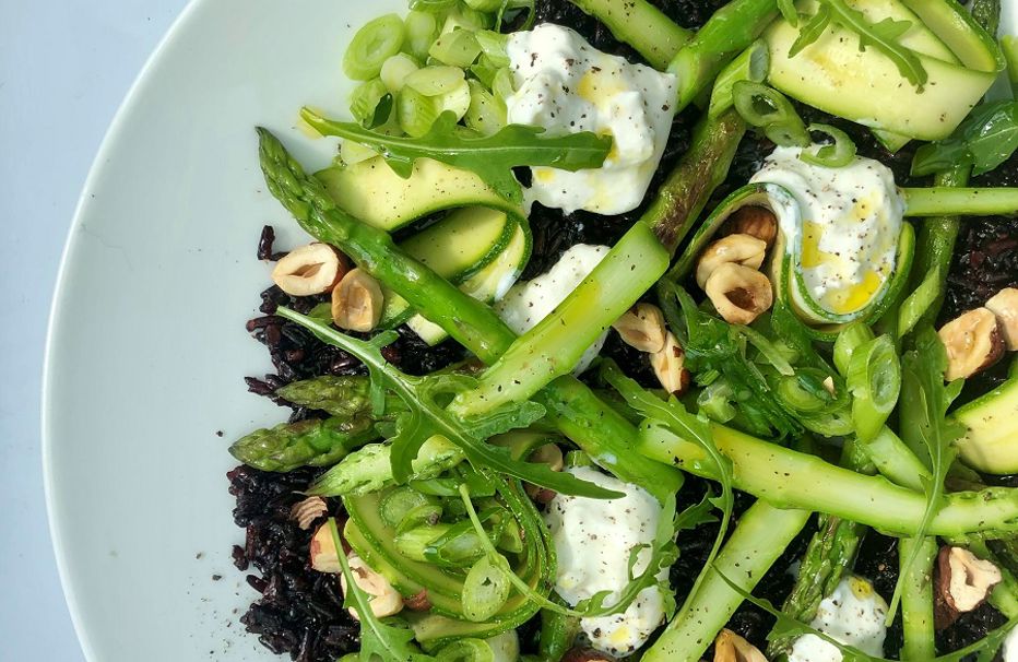Asparagus and baby courgettes with venus black rice, toasted hazelnuts and burrata