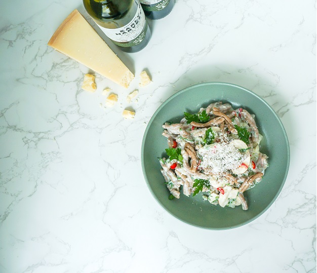 Mushroom and cauliflower white spelt gigli