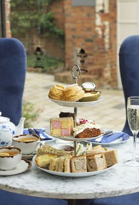 220726_ra_hatfield_afternoontea_056-copy.jpg