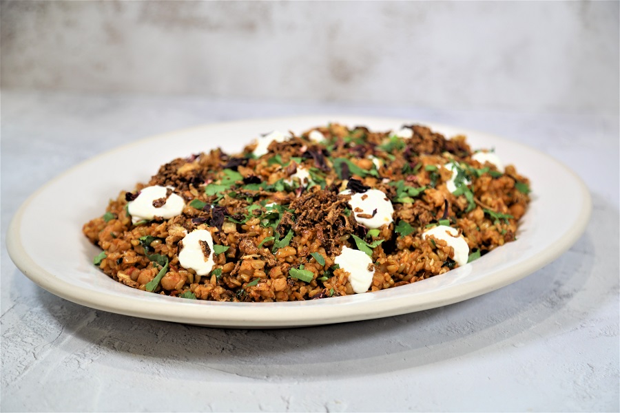 Freekeh, tomato and chickpea pilaf