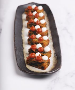 ©JodiHinds_250529_RA_Canapes_088.jpg