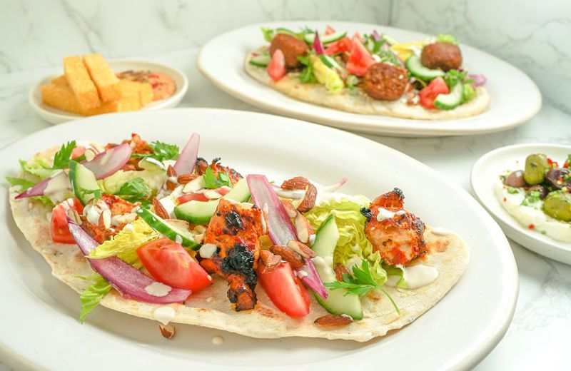 Harissa chicken flatbread
