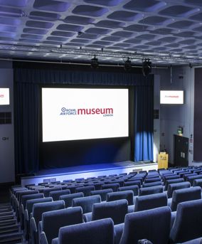 Lecture theatre 01.jpg