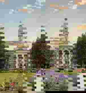 Imperial War Museum London.jpg